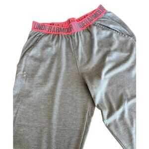 Under Armour Loose HEATGEAR gray with pink elastic waistband capri, women's S